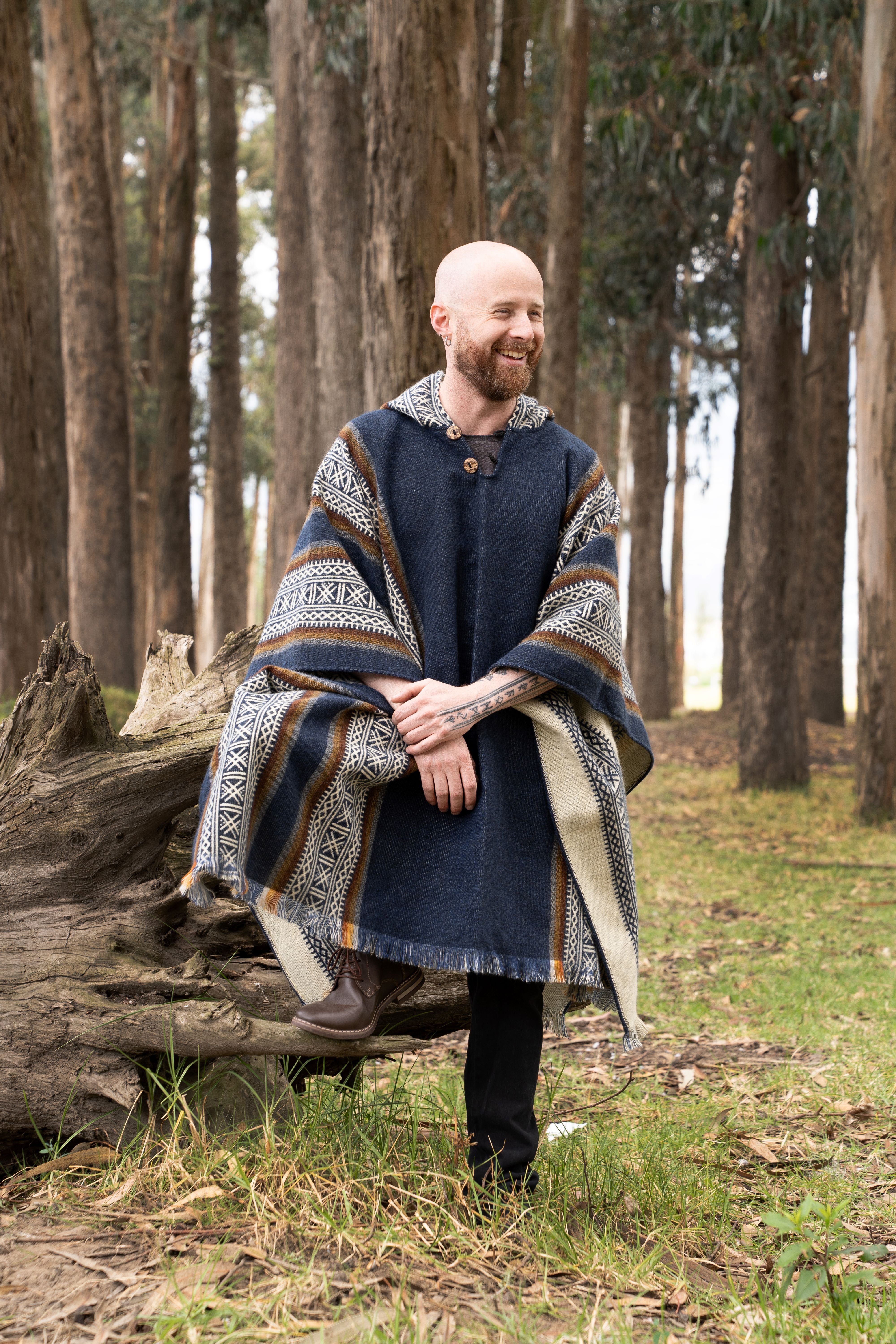 Aspen Trail Poncho – Midnight Blue, Artisan Wool Poncho, Handmade